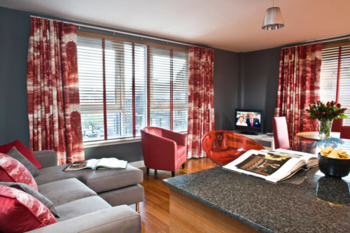 Glasgow City Centre Serviced Apartments Lounge