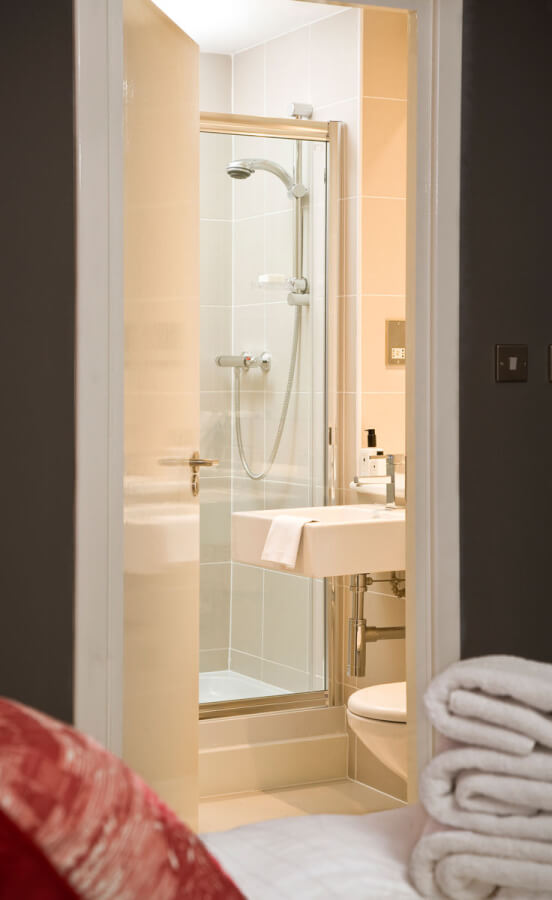 Glasgow City Centre Ensuite Bathroom