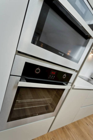 Dreamouse Apartments Kitchen Area