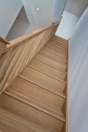Dreamouse Apartments Hallway