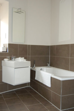 Dreamouse Apartments bathroom