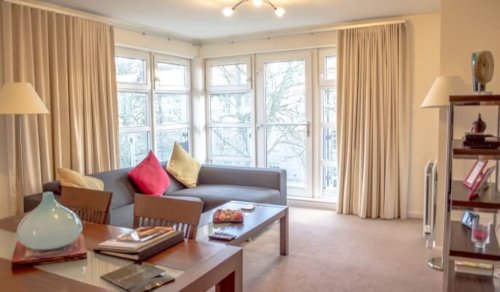 Baker Road Glasgow Living Area