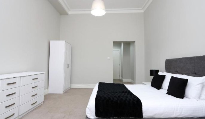St Vincent Street, glasgow Bedroom